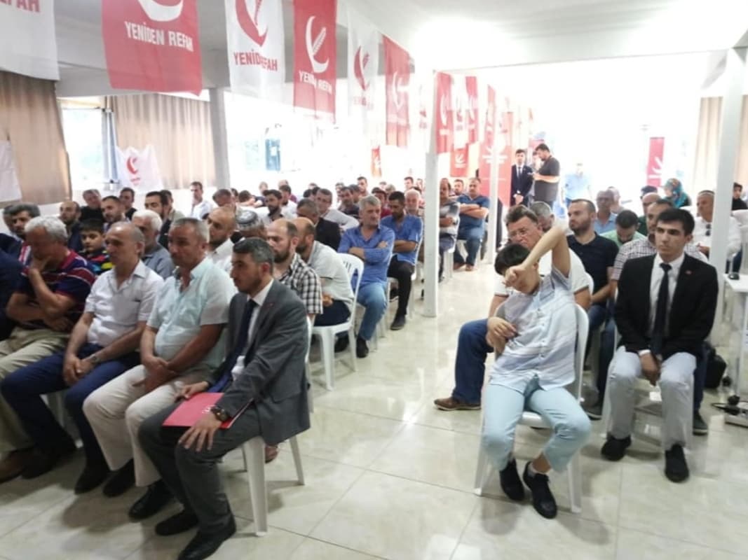 Yeniden Refah Partisi (YRP) Ferizli İlçe Başkanı seçildi.