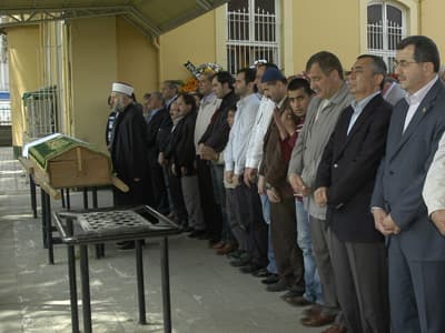 SESKOB Başkanı Toprağa Verildi