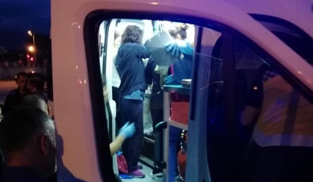 Kıyma makinesiyle hastaneye kaldırıldı