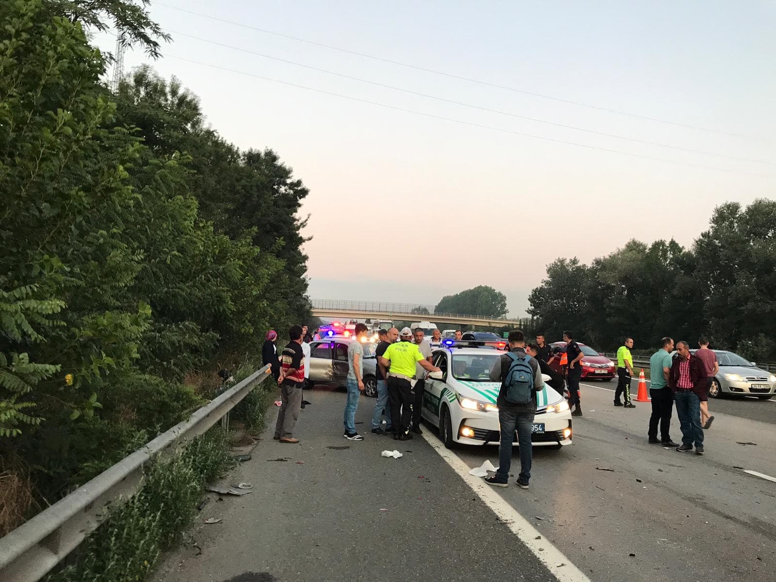 Otoyol savaş alanına döndü