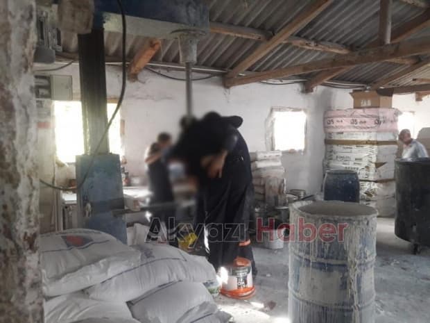 Makineye sıkışan Suriyeli işçi böyle kurtarıldı