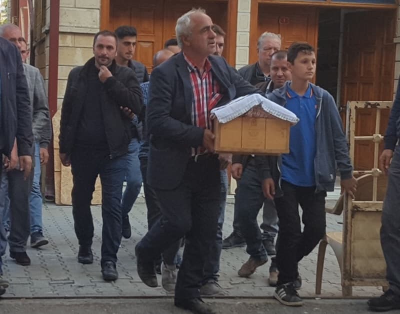 Yangında ölen Minik Yiğit'e acı veda