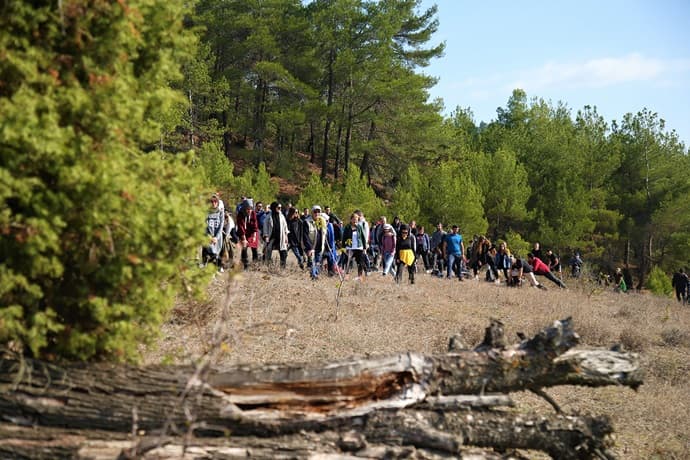 Doğa yürüyüşleri Taraklı Kayaboğazı parkuruyla devam etti