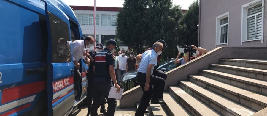 Patlamayla ilgili gözaltına alınanlar adliyeye sevk edildi