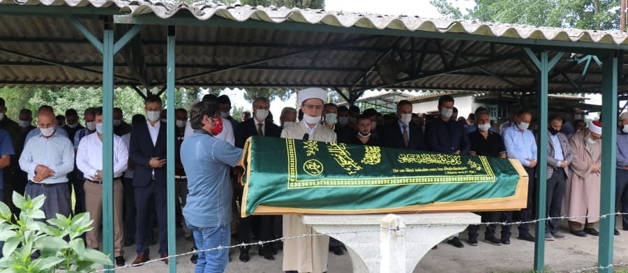 Patlamada ölen Akyazılı Erhan Ateş toprağa verildi