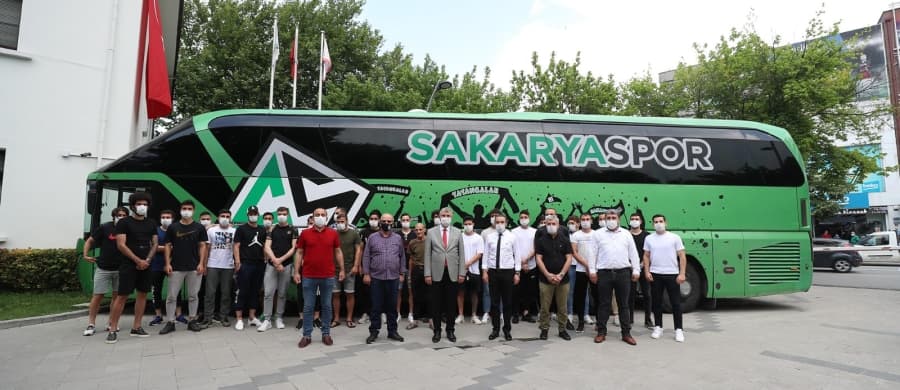 Yüce'den Sakaryaspor’a 100 bin TL’lik destek