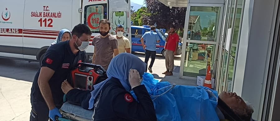 Torunu öldürmüştü, toprağa verildi
