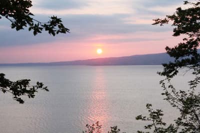Sapanca Gölü'nde Gün Batımı Manzarası Huzur Veriyor