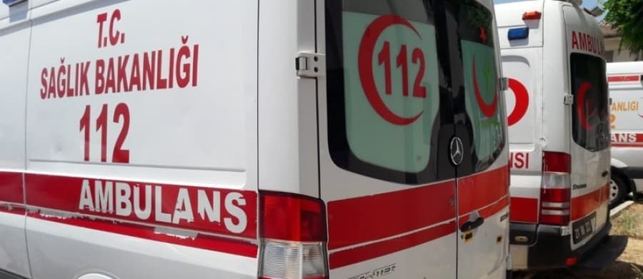 112 ekibine çirkin saldırı!