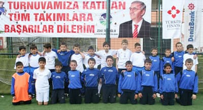 Adeta Şov Yaptılar