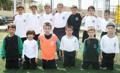 Adeta Şov Yaptılar