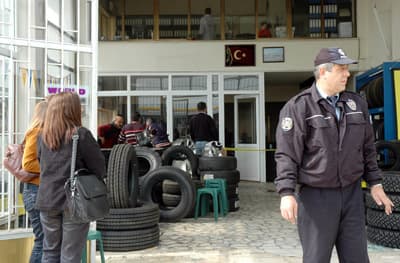 Engin Pekşen İntihar Etti