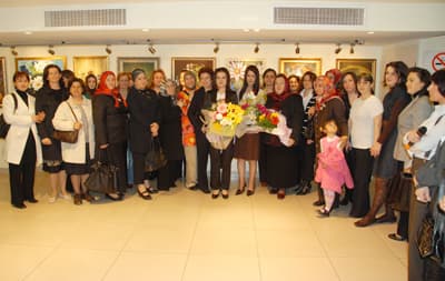 Her Anneye Bir Çiçek, Sergisi AKM'de Açıldı