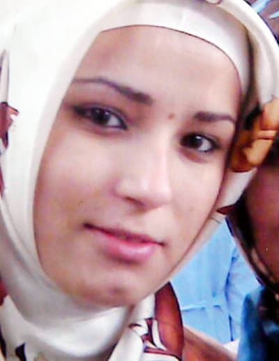 17 Yaşındaki Anne, 6 Aylık Bebeğini Bırakıp Kaçtı