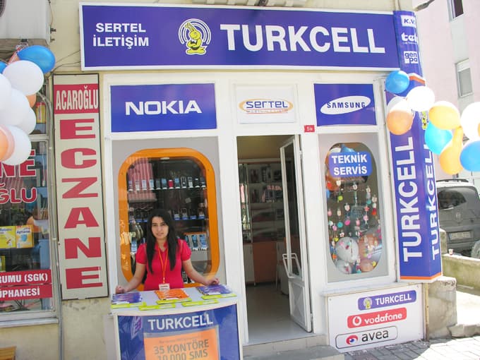 "Annenizin Cep Telefonu Sizden, Kontörü Bizden"
