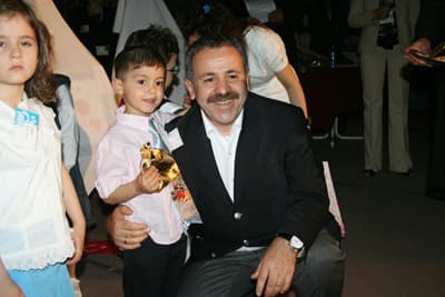 Canları Annelerini Resime Döktüler ve Kazandılar