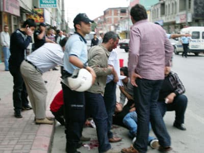 Yine Silahlar Konuştu: 1 Ölü, 1 Yaralı
