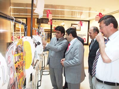 "Haydi Gençler Gelin Ortak Yanlarımızı Bulalım"