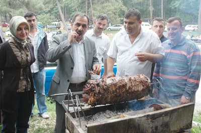 Cağ Kebaplı Bahar Şenliği!