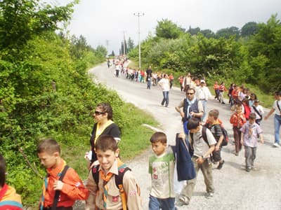 İzcilerden Bahar Yürüyüşü