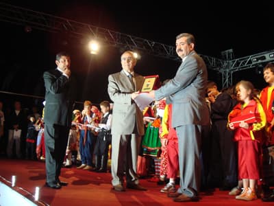 Antalya'da En İyi Giysi Ödülünü Kazandılar