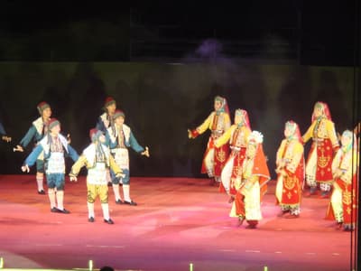 Antalya'da En İyi Giysi Ödülünü Kazandılar
