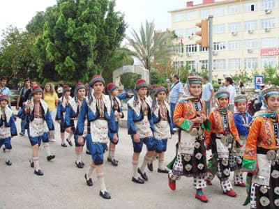 Antalya'da En İyi Giysi Ödülünü Kazandılar