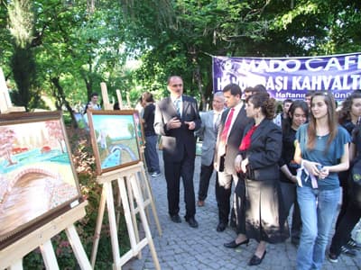 Öğretmen Liselerinin Mezunları Sergi Açılışında Buluştu