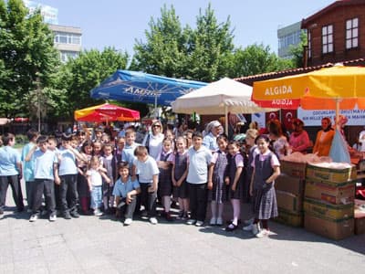 Sabihahanım İlköğretim Okulu&#8217;ndan Kermes