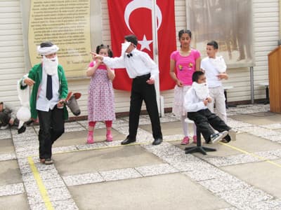 Eğitimle Aşılamayacak Sorun Yok İşte İspatı!