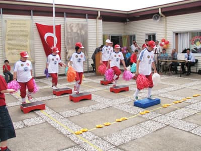 Eğitimle Aşılamayacak Sorun Yok İşte İspatı!
