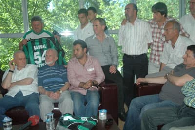 "Sakaryaspor'u Hak Ettiği Yere Taşımak İstiyoruz"