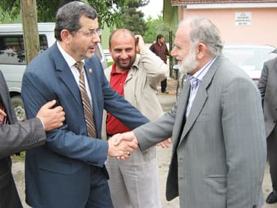Fırsat Bulunca Yine Vatandaşa Koştu