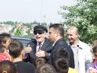 Hayırsever İşadamı M. Sadık Eratik, Pilav Gününde!