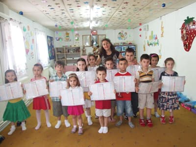 Ana Okullarında İlk Karne Sevinci!