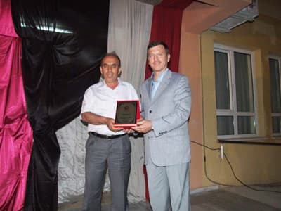 Eskiden Cezaeviydi Şimdi Şiir Nağmeleri Yankılanıyor