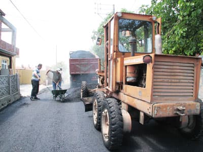 Serdivan Belediyesi'nden Asfalt Taarruzu