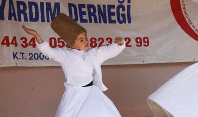Sosyal Yardım Derneği, Kütüphane - Okuma Salonu Açtı