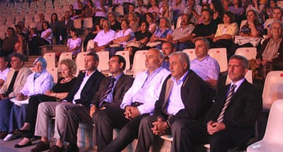 Sanat Dolu Akşamlar