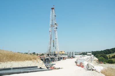 Kaynarca'da Petrol mü Var?