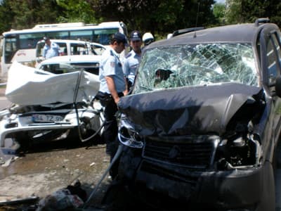 Adapazarı'nda Zincirleme Trafik Kazası