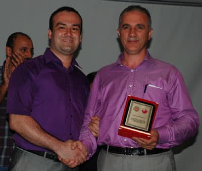 YÖÇEYDER ve LÖSDER&#8217;den Duygu Yüklü Tiyatro