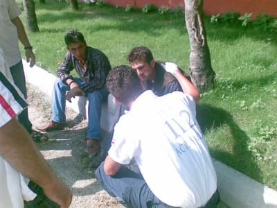 Sıcaktan Bayılan Şahıs, Ezilme Tehlikesi Geçirdi