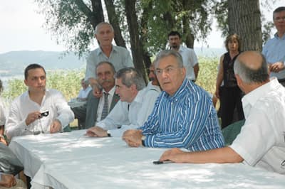 Baykal'dan Hükümete Mahmud Abbas Göndermesi