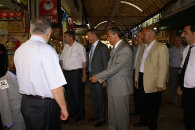 İl Protokolü Esnafa Moral Turlarında!