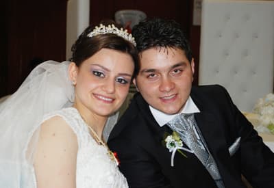 AK Partililer Merve ile Şafak'ın Düğününde Buluştu