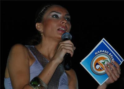 Karasu, Rafet El Roman'la Coştu
