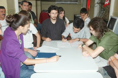 Üniversite Harçlarına Yapılan Zamlara Tepkiler Dinmiyor