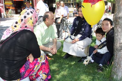 Erenler Belediyesi'nden Coşkulu Sünnet Şöleni