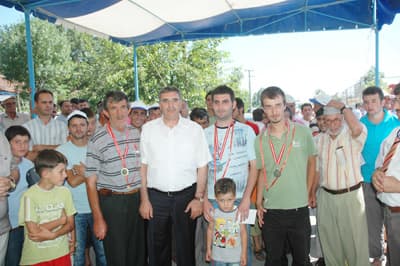 Söğütlü Festivali Büyük Bir Coşku ile Başladı